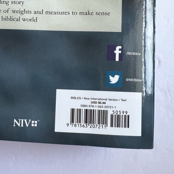 New International Version NIV Holy Bible Larger Print Paperback Book Zondervan - Picture 9 of 10